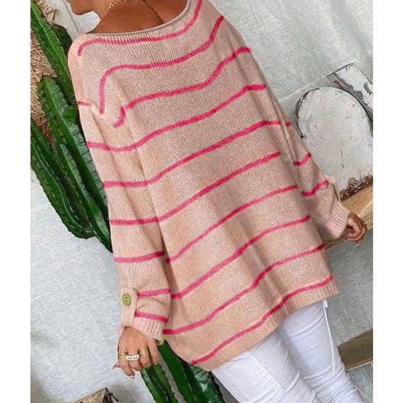 Cozy Striped Pocket Loose Fit Sweater Top - Picture 2 of 5